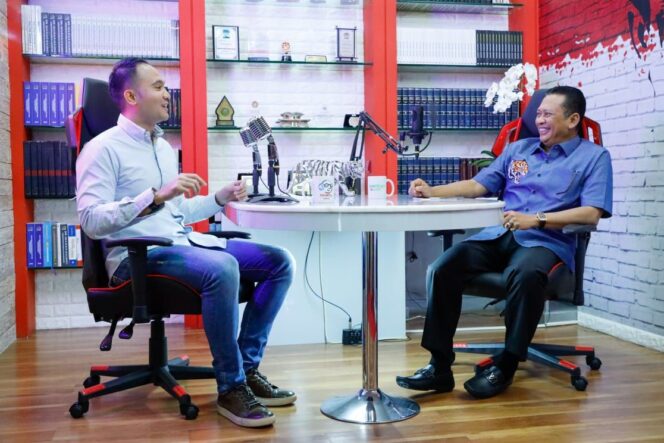 
 Ngobras Bareng Ihsan Fadhlur Rahman, Bamsoet Bahas Metaverse, Web 3, Cryptocurrency Hingga NFT Hingga Perlunya Indonesia Buka kantor kedutaan besar di jagat metaverse di Decentraland