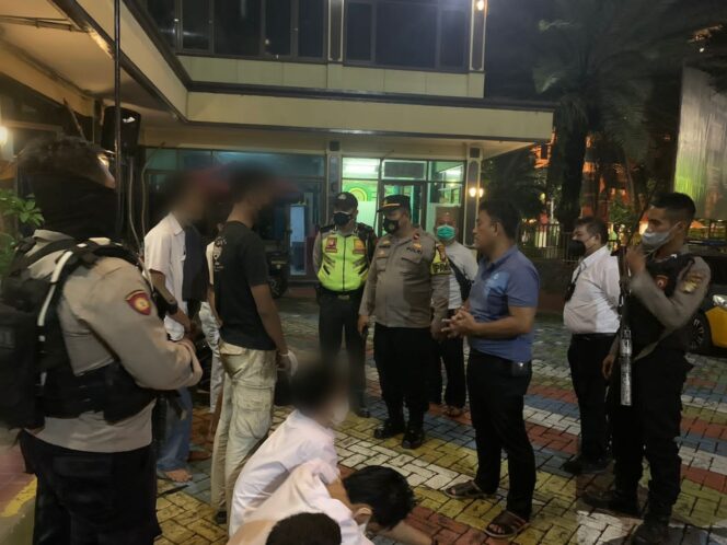 
 Tim Patroli Perintis Presisi Polres Jakbar Amankan 22 Pelaku Tawuran