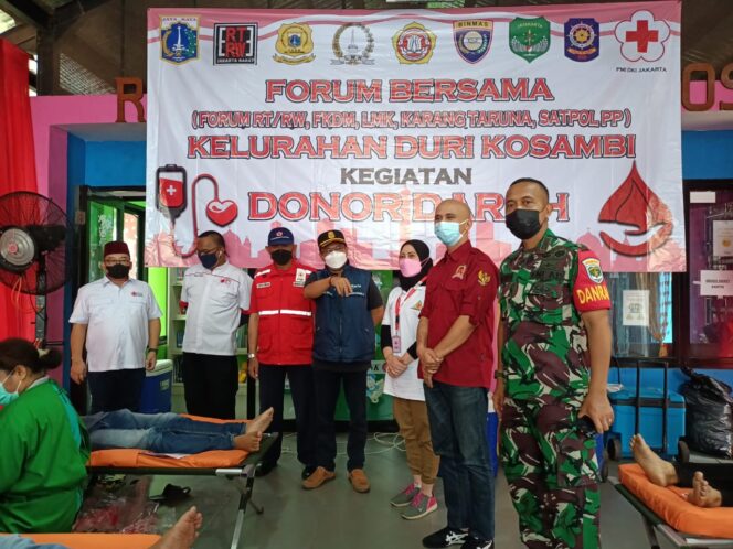 
 Danramil04/Cengkareng Hadiri Giat Donor Darah Kelurahan Duri Kosambi