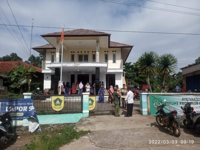 
 BPNT Berupa Uang 600 Ribu Untuk Warga Desa Kedung Waringin