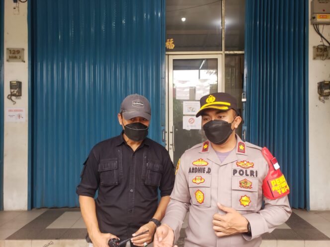 
 Kurang Dari 12 jam, Polsek Cengkareng Berhasil Menangkap Satu Pelaku Komplotan Pencuri di Ruko Malibu