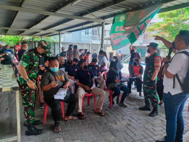 
 Sebanyak 216 Tervaksin di Serbuan Vaksinasi Koramil 04/CK