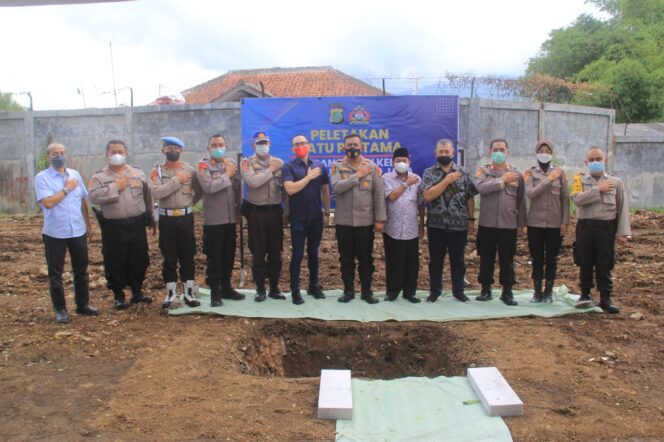 
 Peletakan Batu Pertama Pembangunan 20 Kelas Baru SPN PMJ