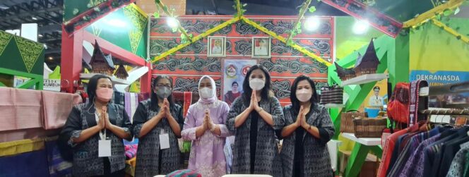 
 Ketua Dekranasda Toba, Mengharapkan Tampil Dalam Pameran Skala Internasional