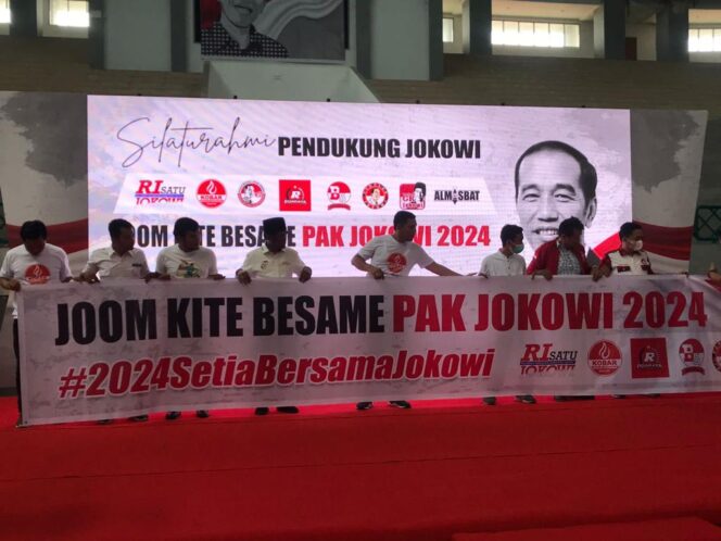 
 Relawan se-Provinsi Riau Gaungkan Joom Kite Besame Pak Jokowi 2024