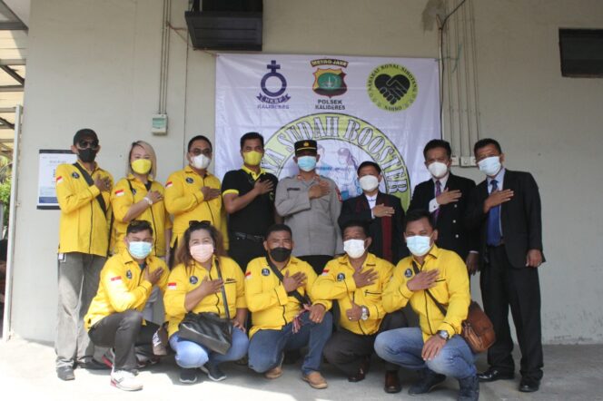 
 Bersama Sahro, HKBP dan Polsek Kalideres Jakarta Barat Mengadakan Vaksinasi Booster