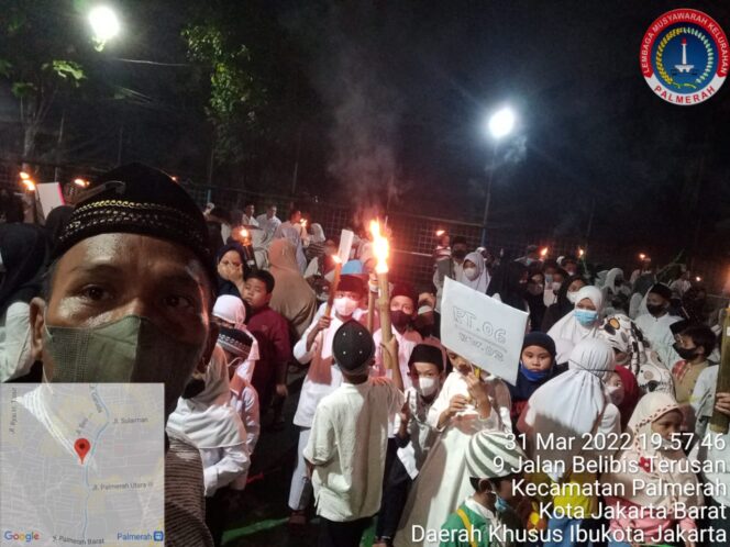 
 Semarak Pawai Obor Warga RW 03 Kelurahan Palmerah, Jakbar