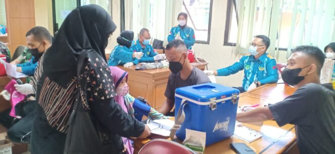 
 Koramil 08/Duren Sawit Kembali Gelar Vaksinasi Booster Dengan Target 550 Dosis