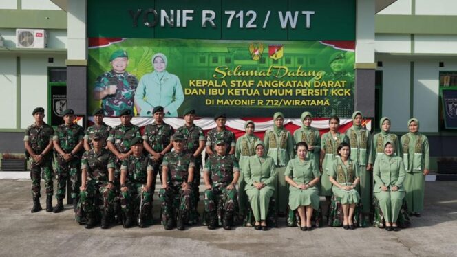 
 Pengarahan di Yonif Raider 712/WT, Kasad Sampaikan Pesan Presiden RI