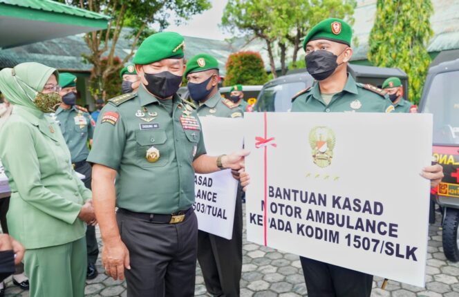 
 Tingkatkan Layanan Kesehatan, Kasad Bantu Lima Unit Motor Ambulans