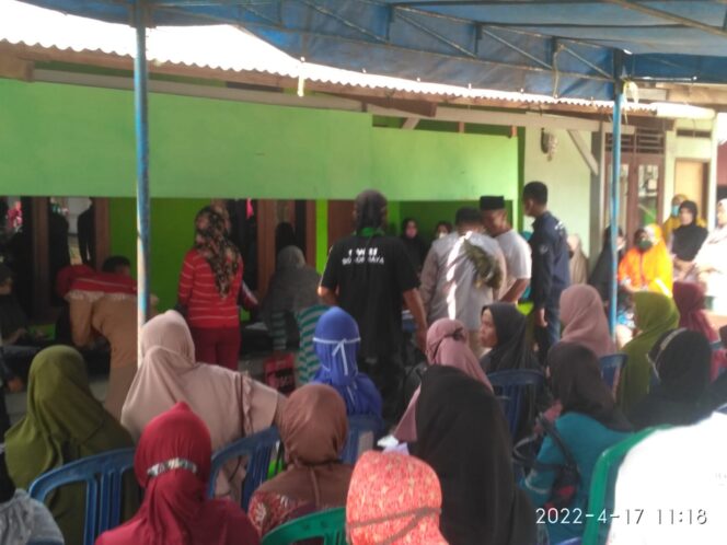 
 Penyaluran BPNT Mandiri dan Subsidi Minyak Goreng di Desa Susukan