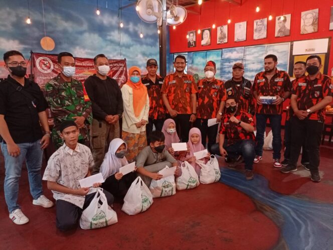 
 Pemuda Pancasila PAC Tanah Abang Gelar Buka Puasa Bersama Masyarakat
