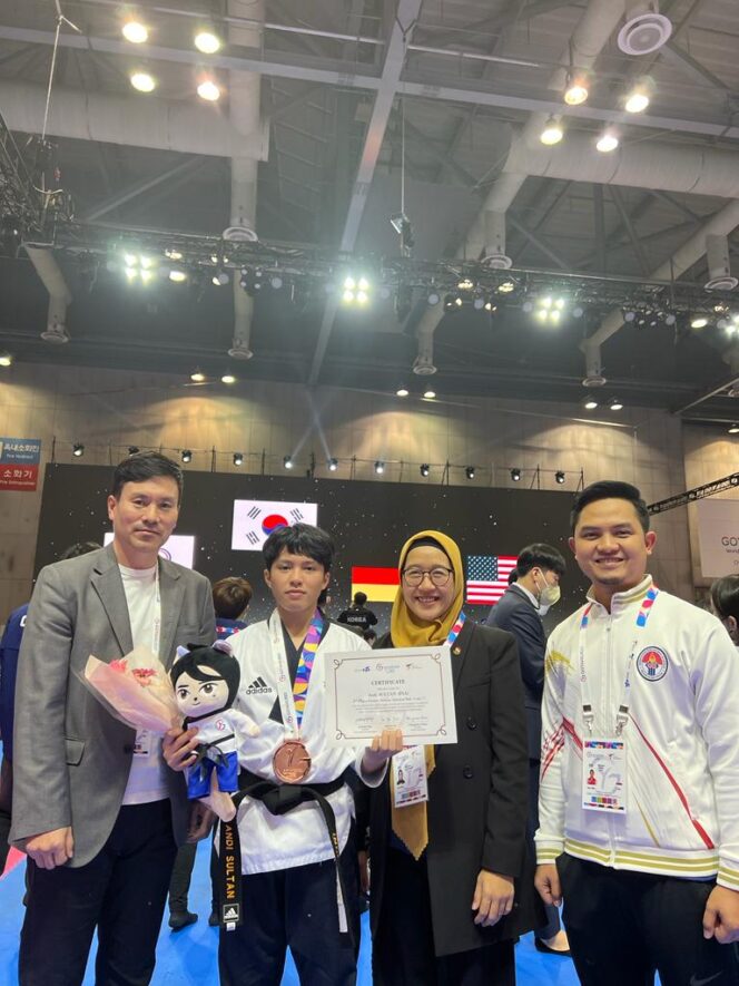 
 Taekwondoin Indonesia, Andi Sultan Raih Peringkat Ketiga di Kejuaraan Dunia
