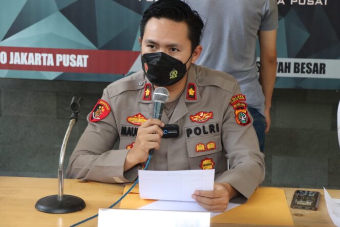 
 Akibat Takut Dengan Istri Duit THR Habis Bermain Judi Online, Akhirnya Berbohong di Begal