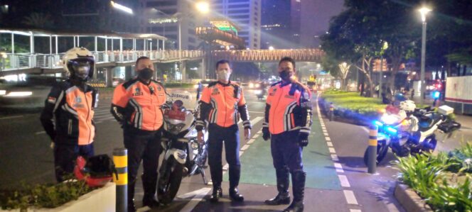 
 Dinas Perhubungan DKI Jakarta Berkali-kali Mengingatkan, Menegur Pengendara Dalam Ketertiban Penggunaan Jalan