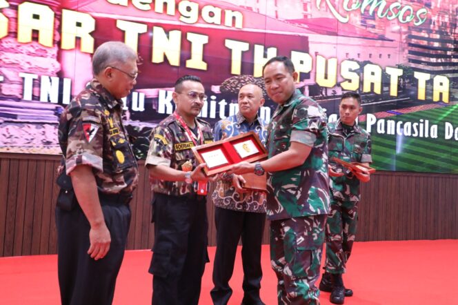 
 TNI AD Berharap KBT Menjadi Pioneer Dalam Menjaga dan Melestarikan Pancasila