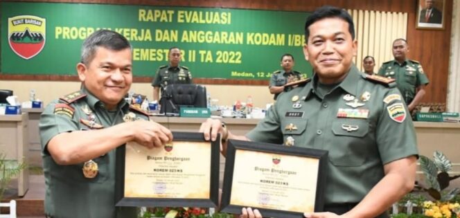 
 Korem 023/ KS Raih Dua Penghargaan Satker Terbaik Kodam I/ BB