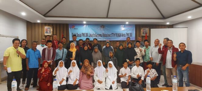 
 PWI Jaya–STIH Painan Gelar Kuliah Umum dan Santunan Anak Yatim