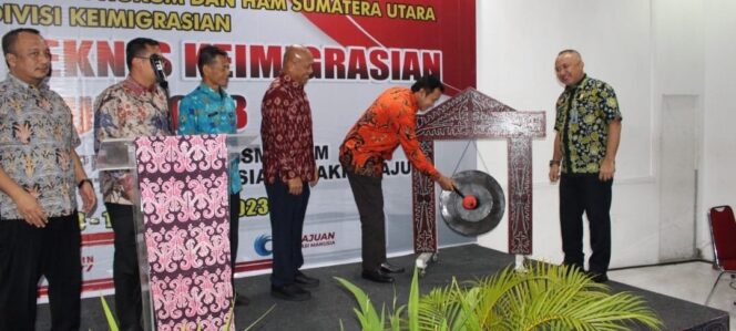 
 Kakanwil Kemenkumham Sumut Imam Suyudi Buka Rakernis Imigrasi
