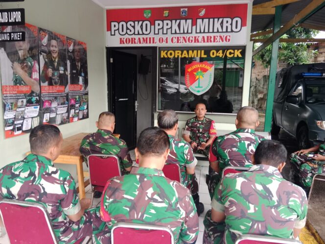 
 Danramil 04 Cengkareng Berikan Jam Komandan Pedomani Santiaji dan Pahami Perintah Harian Kasad