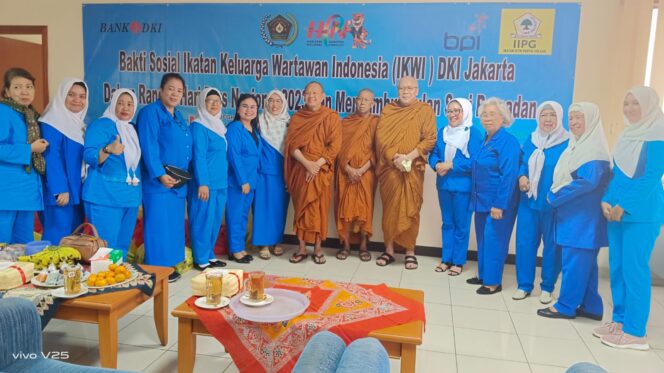 
 IKWI DKI Jakarta dan IIPG Berbagi Jelang Bulan Suci Ramadan serta HPN 2023