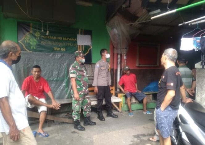 
 Jalin Silaturahmi di Bulan Ramadhan Oleh Babinsa Matraman