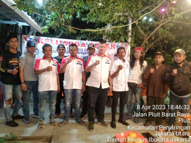 
 Ketua DPC Partai Perindo Penjaringan David Chandra Bukber Dengan Pengurus DPC dan DPRT Partai Perindo Se – Kecamatan