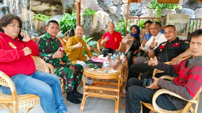
 Ketua LPPK Andi Widjiono Silahturahmi dengan Tokoh Agama dan Pemred Media Online