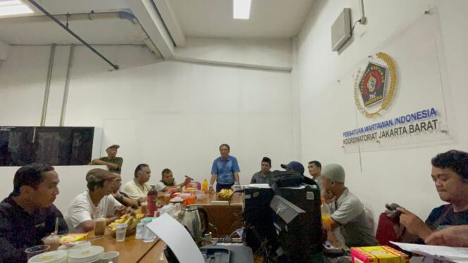 
 PWI Koordinatoriat Jakbar, Menggelar Bukber Bersama Anggotanya