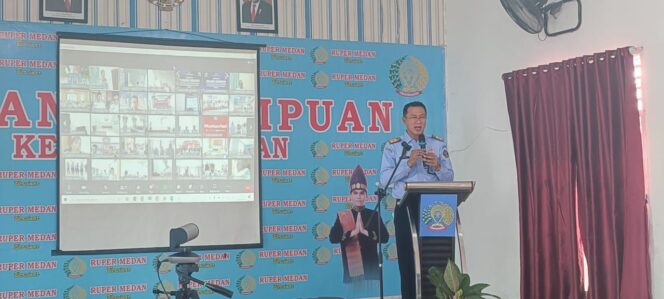 
 Pemberian Remisi Khusus Idul Fitri Dipimpin Kakanwil Kumham Sumut di Rutan Perempuan Klas IIA Medan