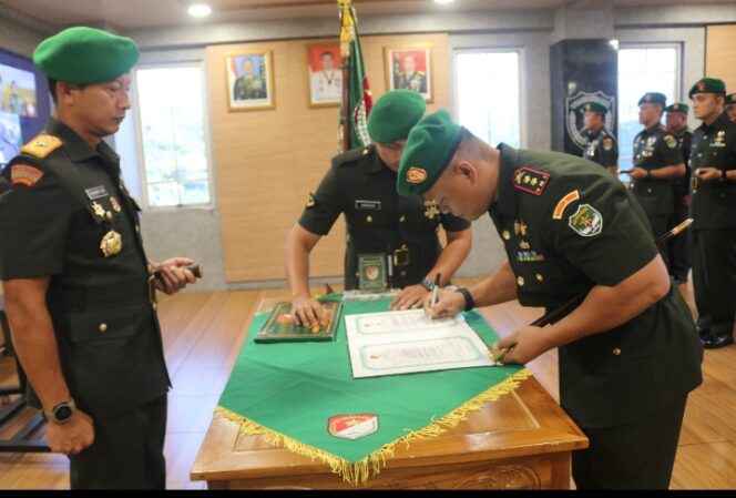 
 Danrem 052/Wijayakrama, Pimpin Serah Terima Jabatan Dandim 0502/JU