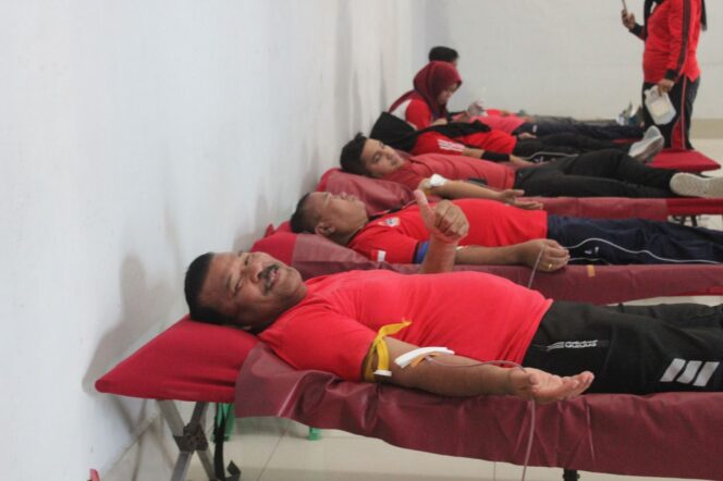 
 Petugas Lapas Binjai Kanwil Kumham Sumut Antusias Ikuti Donor Darah HDKD ke 78