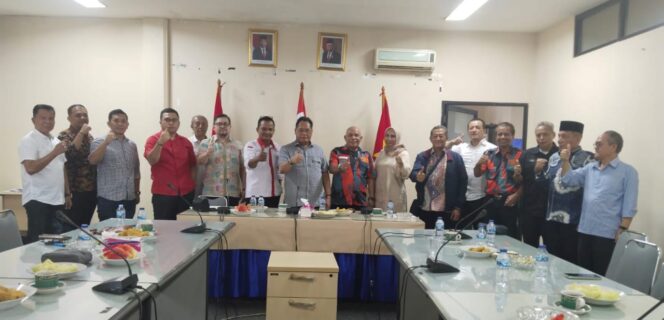 
 Gelar Pleno, DEPIPUS Baladhika Karya Soksi Demisionerkan Seluruh DEPIDAR Secara Nasional