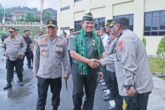 
 Kunjungan Perdana ke Polda Maluku, Pangdam Perkuat Sinergitas TNI-Polri