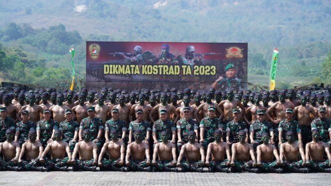 
 Beri Arahan Kepada Prajurit Siswa Dikmata Khusus Kostrad, Kasad Tekankan