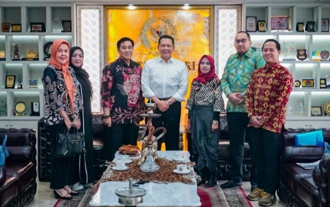
 Ketua MPR RI Bamsoet Dukung Festival Jamu Gendong Nusantara di Madiun