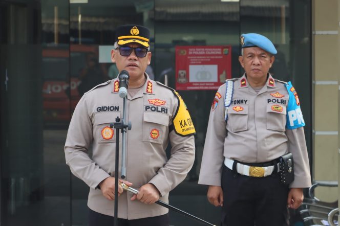 
 Kapolres Metro Jakarta Utara Pimpin Apel Gelar Pasukan Operasi Mantap Brata 2023-2024
