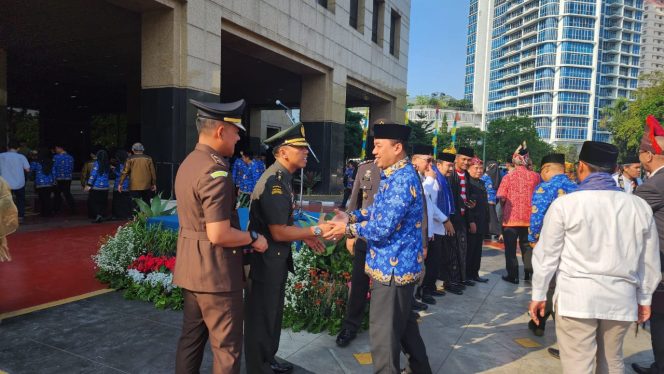 
 Kasdim 0503/JB Hadiri Upacara Peringatan Hari Bela Negara ke 75 Di Walikota Jakarta Barat