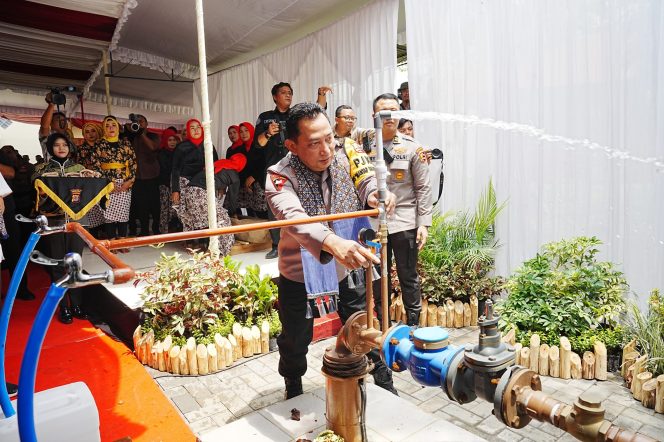 
 Resmikan Sumur Bor di Yogyakarta, Kapolri: Kita Harapkan Bermanfaat untuk Masyarakat