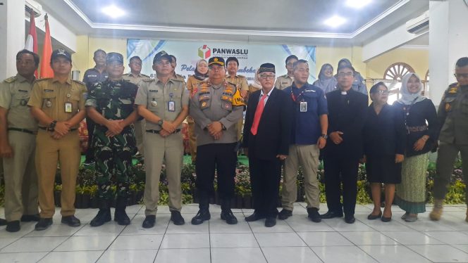 
 Bawaslu Palmerah Melantik 655 Anggota pengawas TPS. Se – Kecamatan Palmerah tahun 2024