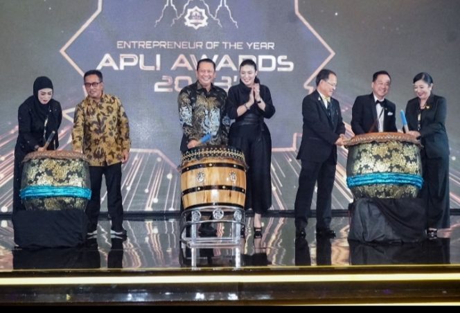 
 Hadiri APLI Award, Ketua MPR RI Bamsoet Dorong Peningkatan Sektor Penjualan Langsung
