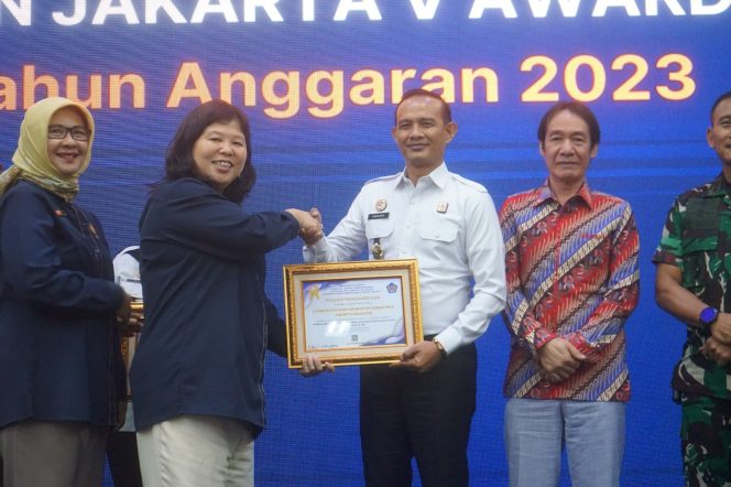 
 Lapas Narkotika Kanwil Kemenkumham DKI Jakarta Sabet 2 Penghargaan dari KPPN Jakarta V