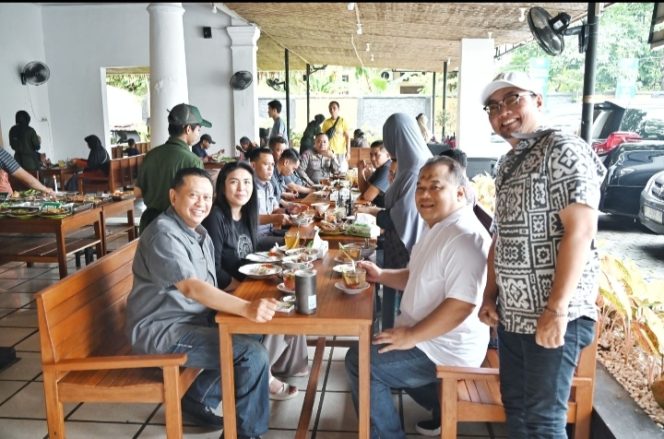 
 Minggu Tenang, Ketua MPR RI Bamsoet Wisata Kuliner di Dapil-7 Jawa Tengah