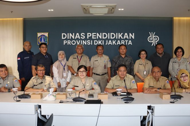
 Dinas Pendidikan Dorong Sosialisasi Keterbukaan Informasi Publik di Seluruh Sekolah