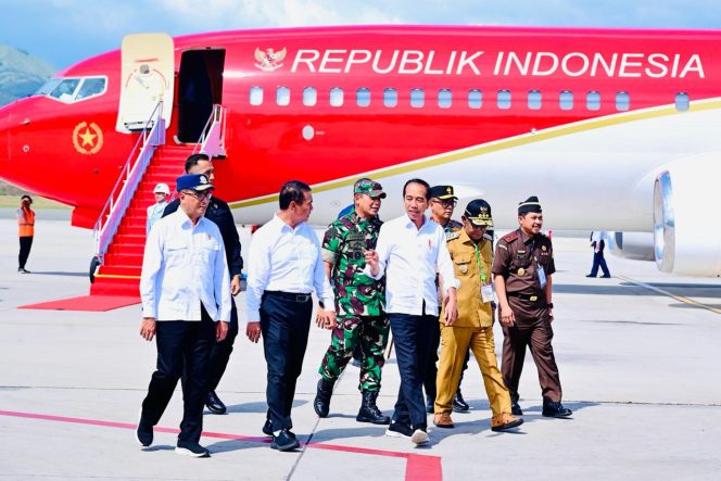 
 Tiba di Negeri 1000 Megalith, Presiden Jokowi Disambut Danrem 132/TDL dan Gubernur Sulteng