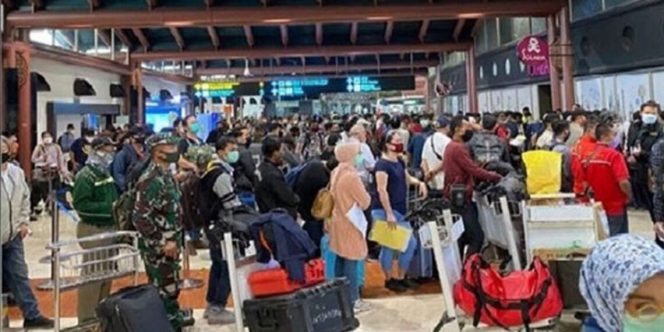 
 Puncak Arus Mudik 6 April di Bandara AP II Berjalan Lancar, Jumlah Penumpang Pesawat Sentuh 313.170