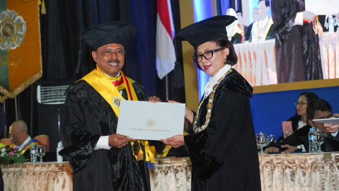 
 Ukir Prestasi Lagi, Tiga Perwira TNI AD Raih Cumlaude Gelar Doktor di Universitas Gajah Mada