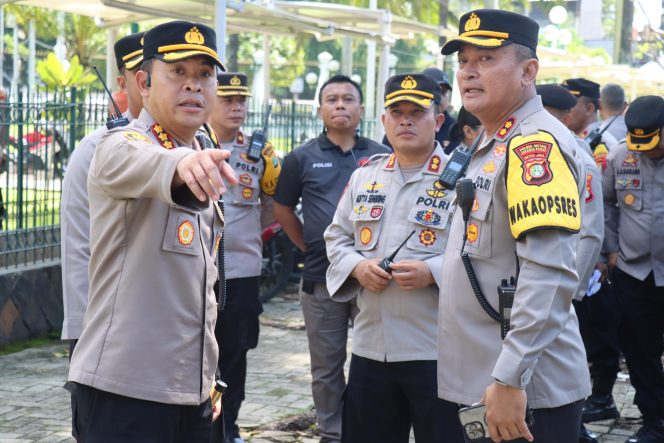 
 Polisi Kerahkan Ratusan Personel Amankan Aksi di Gedung DPR-MPR RI