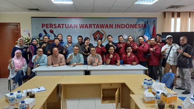 
 Kunjungan PWI Basel, Kesit B Handoyo Sampaikan Program-program PWI Jaya