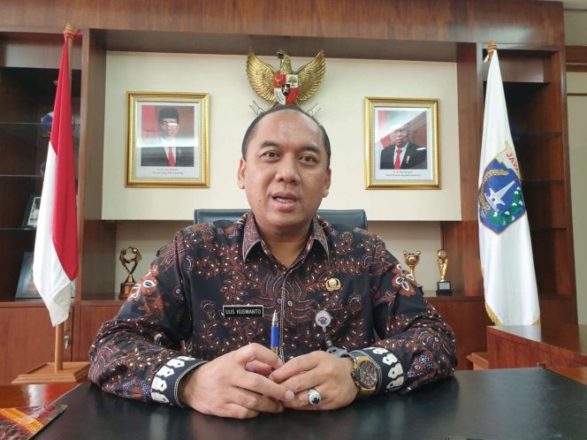 
 Wali Kota Jakarta Barat Diterpa Kritik, Masyarakat Soroti Layanan Publik Buruk dan Dugaan Manipulasi Anggaran